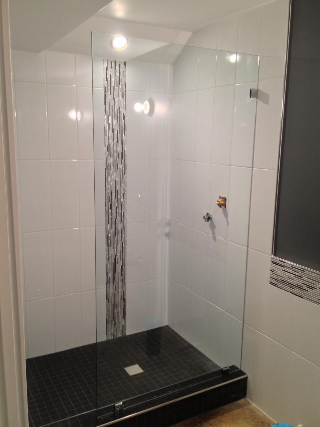 Rectangular Single Threshold Altoglass Framed And Frameless Shower Doors Mirrors And Railings